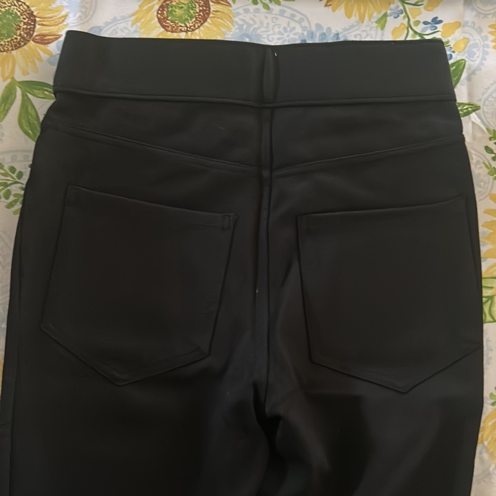 Ultra-Stretch Ponte Ankle Legging - Picture 6 of 9